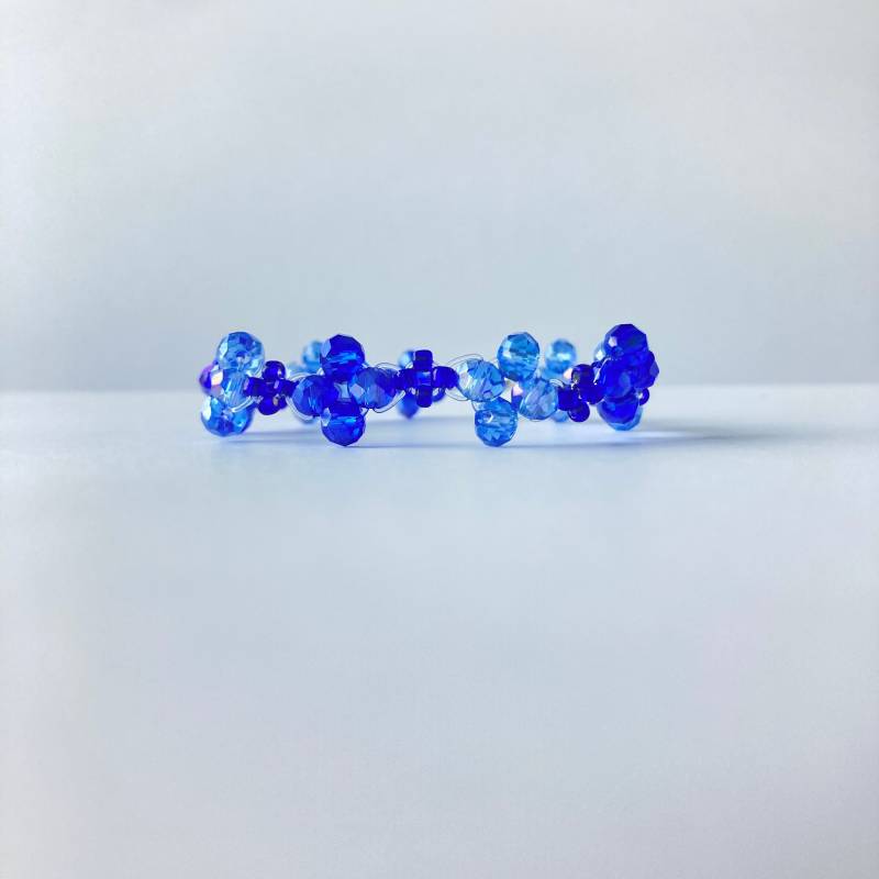 Elegantes Handgefertigtes Blaues Glas Kristall & Rocailles Armband - Edelstahl Karabiner Verschluss Einzigartiges Schmuck Geschenk Für Sie Boho von Zooheela