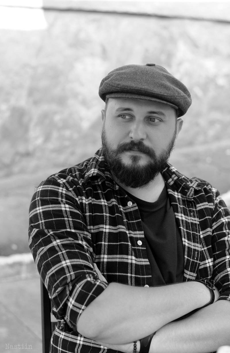 Charcoal Hut Wollmütze Herren Schiebermütze Damen Grau Cabochon Mütze Scheuklappen von ZoranApparel