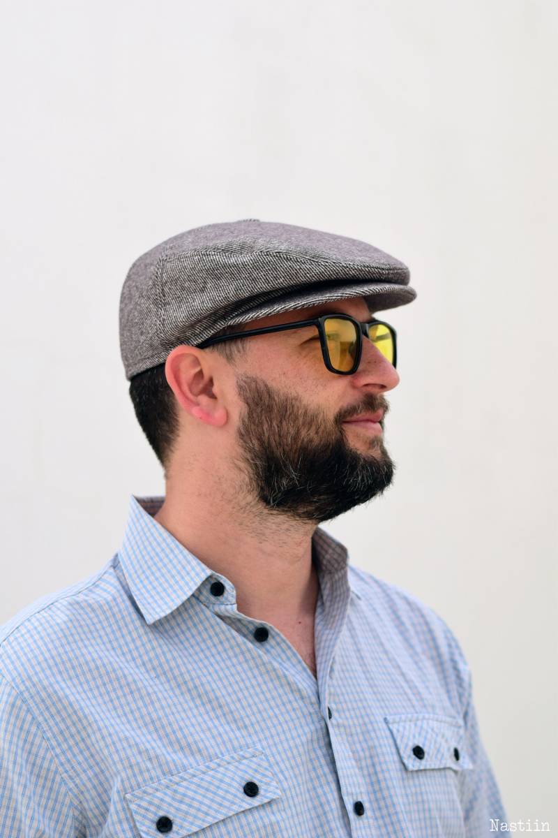 Zeitungsjunge Mütze in Taupe Für Männer, Unixex Schiebermütze, Cabbie Mütze, Wollmütze von ZoranApparel