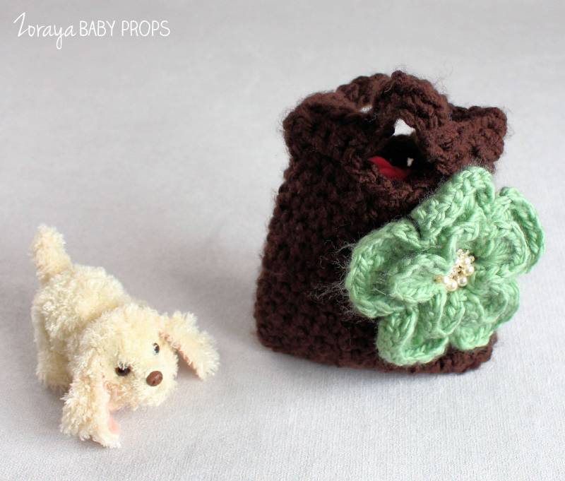 Gehäkelte Kinder Geldbörse Braune Kleinkindtasche Mit Blume von ZorayaBabyProps