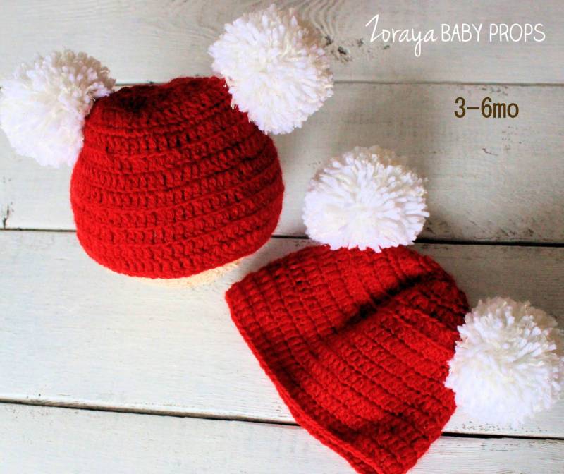 Neugeborene Weihnachtsmütze, Rote Strickmütze, Große Pompoms, Fotorequisite von ZorayaBabyProps