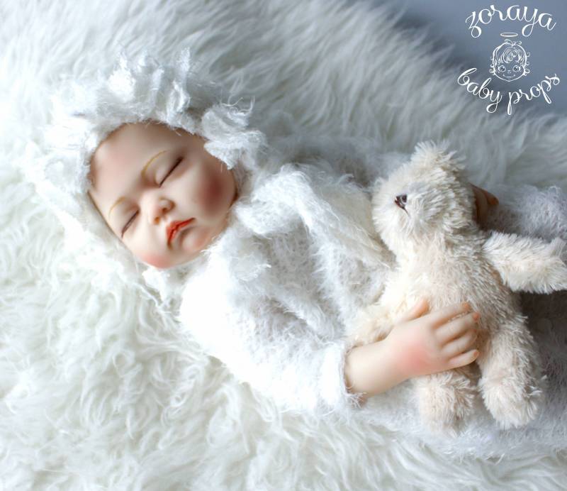 Neugeborenen Strampler & Mütze Set Fuzzy Baby Fotografie Requisiten | 1-3Mo von ZorayaBabyProps
