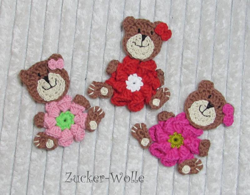 Teddy Bär Mit Häkelblume Häkelapplikation von ZuckerWolle