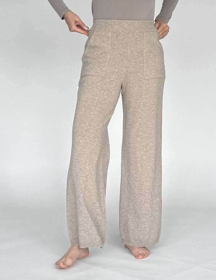 Zuckerwatte Strickhose mit breitem elastischem Bund aus feiner Cashmere Mischung von Zuckerwatte