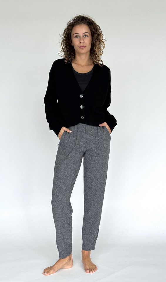 Zuckerwatte Strickjacke modische kurze Form, V-Ausschnitt, Merino Cashmere von Zuckerwatte