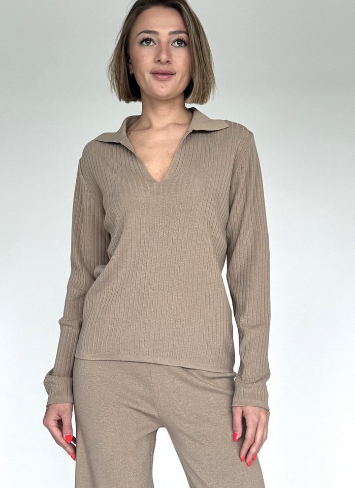 Zuckerwatte V-Ausschnitt-Pullover Rippstrickoptik aus Viskose mit Elasthan von Zuckerwatte