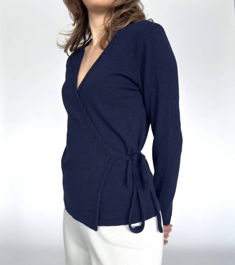 Zuckerwatte Wickelpullover Wickelpullover aus weicher Merino Cashmere Mischung von Zuckerwatte