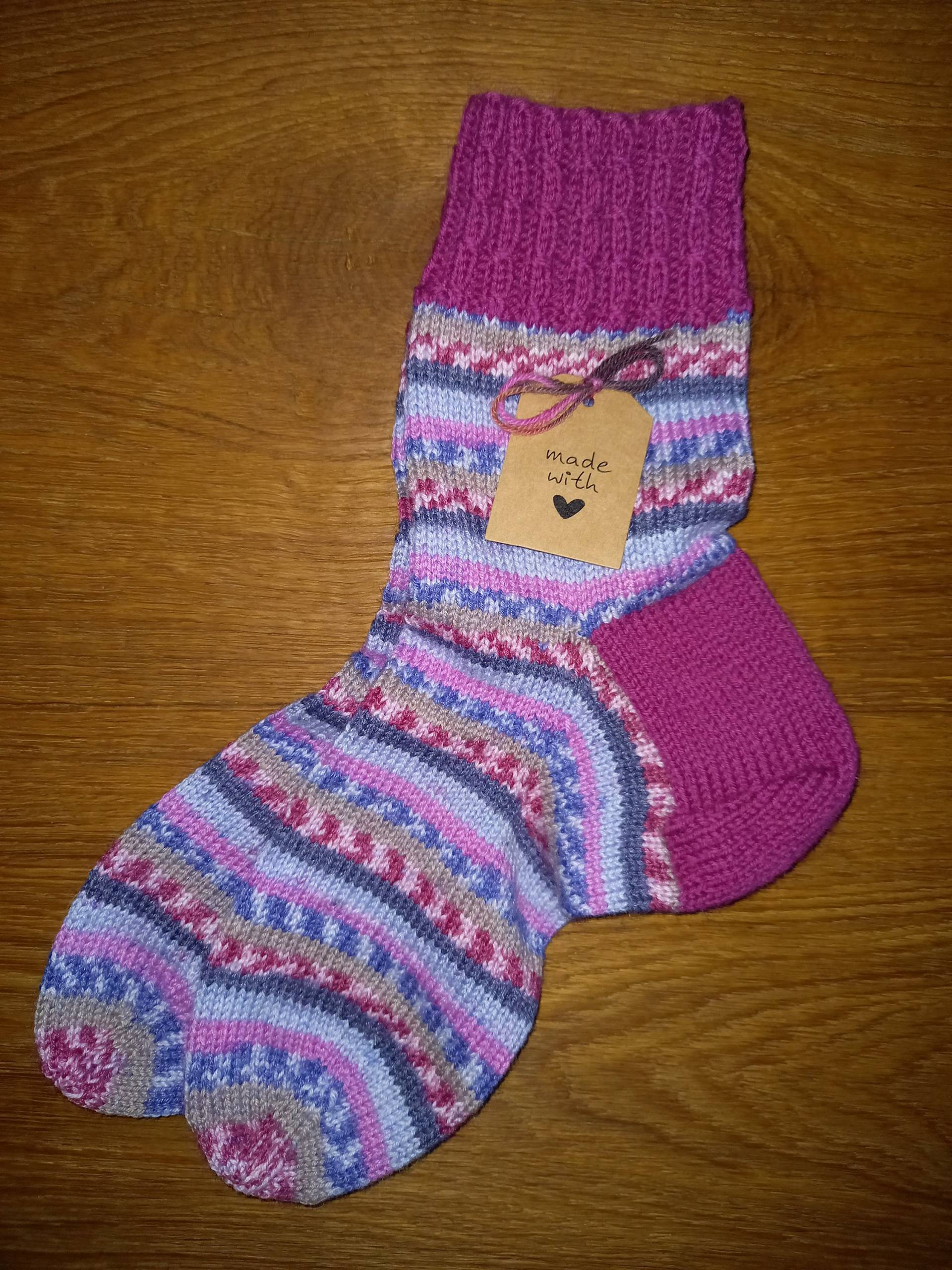 Gestrickte Socken - Gr. 39/40 Gestrickte Socken - Gr. 39/40 von Zugenaeht