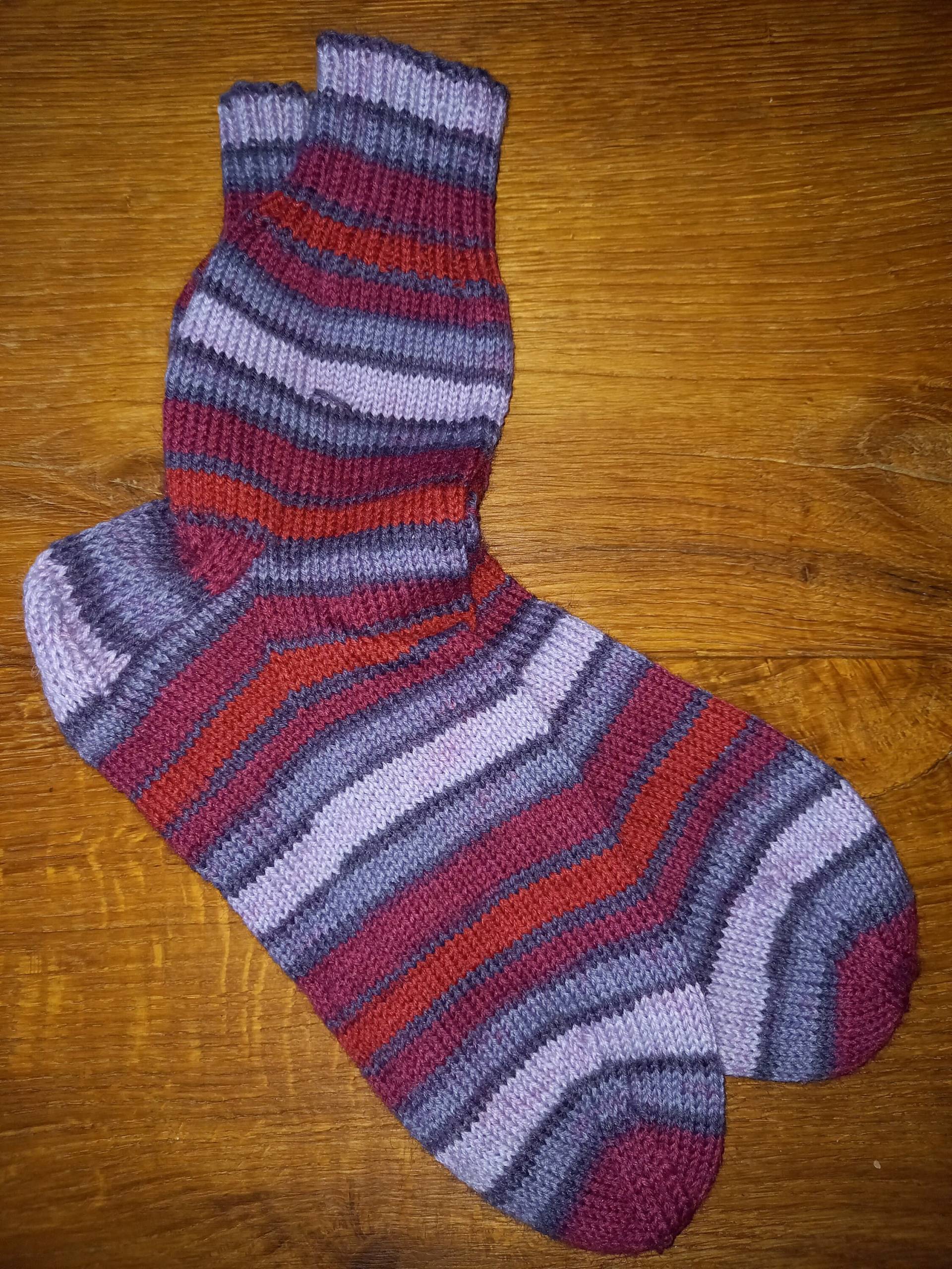 Gestrickte Socken - Gr. 40 Gestrickte Socken - Gr. 40 von Zugenaeht