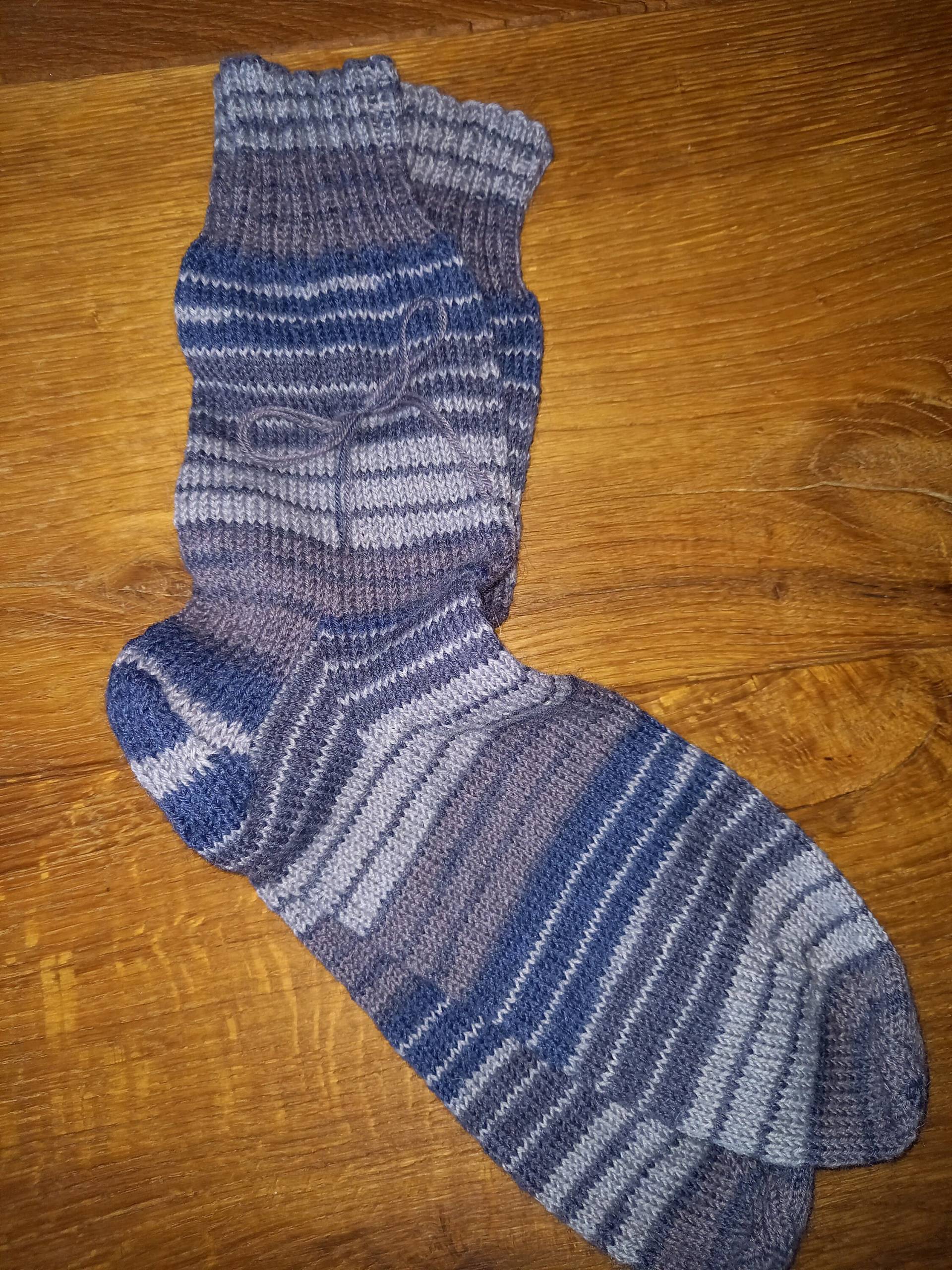 Gestrickte Socken - Gr. 45 Gestrickte Socken - Gr. 45 von Zugenaeht