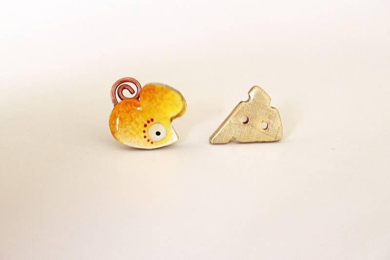 Maus&käse - Ohrstecker-Ohrstecker Sterling Silber 925 Vergoldet-Handbemalt Mit Acrylfarben-Gelb-Tier Schmuck-Maus Ohrringe-Mini-Lustig Maus&käse - Ohrstecker-Ohrstecker Sterling Silber 925 Vergoldet-Handbemalt Mit Acrylfarben-Gelb-Tier Schmuck-Maus Ohrringe-Mini-Lustig von ZuluAndLulu