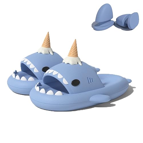 Zureto Hai-Slides mit lustigen 3D-Flossen, Unisex-Pantoffeln mit bewölktem Hai, Eva-Schuhe mit offenem Zehenbereich (Ice Cream Blue, 42) von Zureto