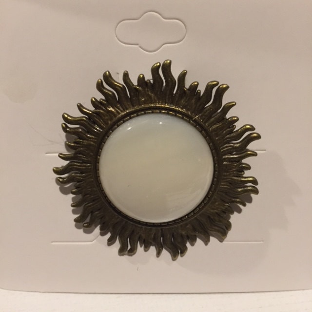 Mutter Der Perle Brosche, Blau Lapis Howlite Schwarze Onyx Tiger Auge Antik Silber Bronze Brosche von ZuriDesignsBoutique