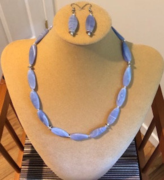 Verdrehte Ovale Blaue Spitze Achathalskette Und Ohrringe Set, Spitze-Achat-Schmuck-Set, Achat Schmuck von ZuriDesignsBoutique