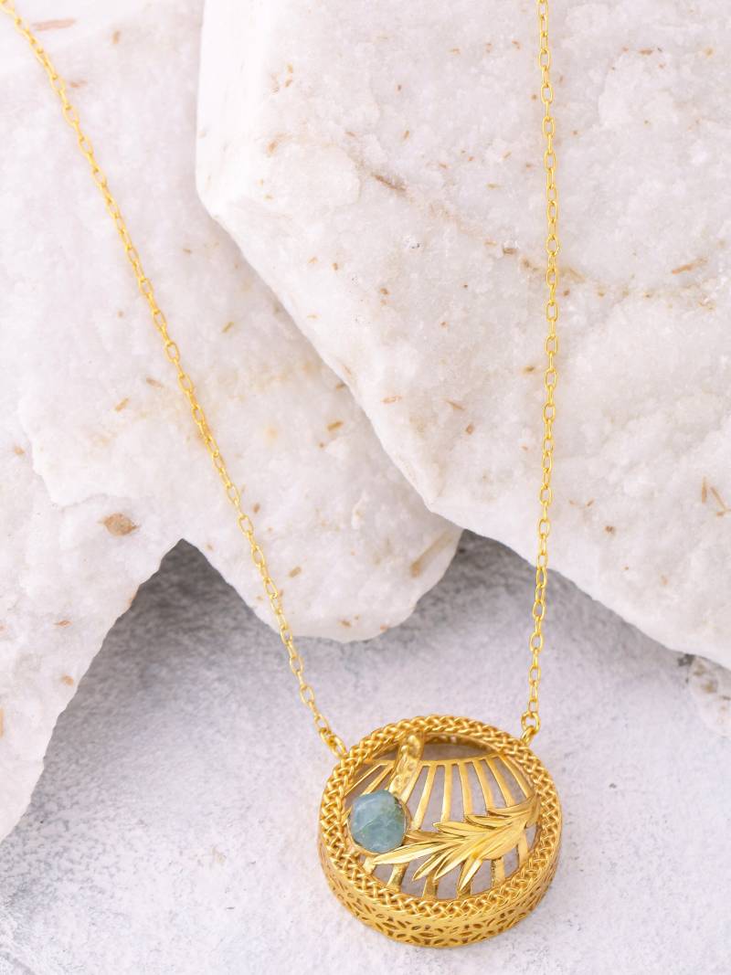 Boho Halskette Mit Großem Anhänger Goldfarben. Große Runde Floral-Statement Messing Anhänger. Designer Strukturierten Modeschmuck von Zurooh