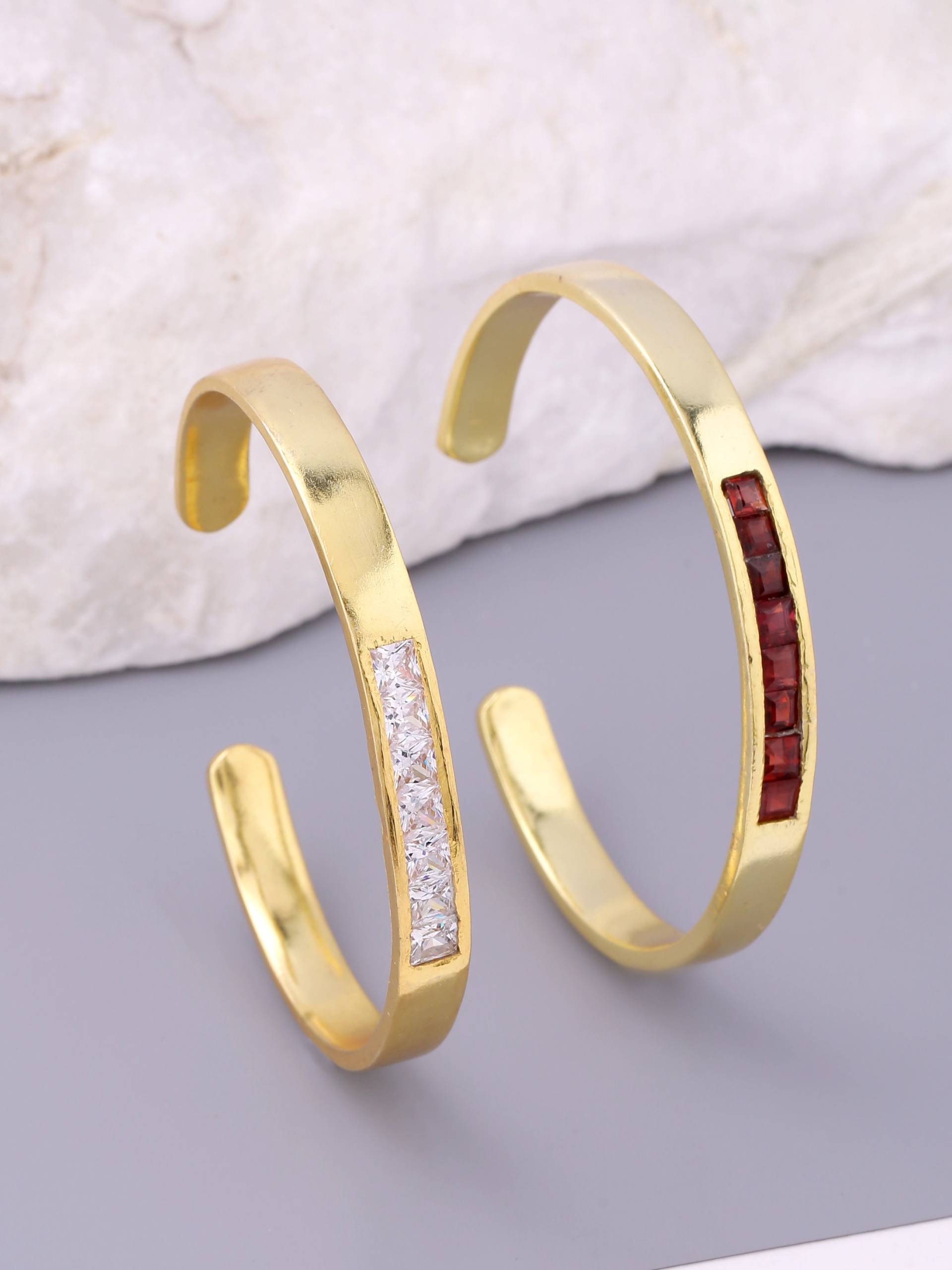 Granat Armreif Vergoldet. Zirkon Armreif. Designer Manschettenarmband Aus Messing von Zurooh