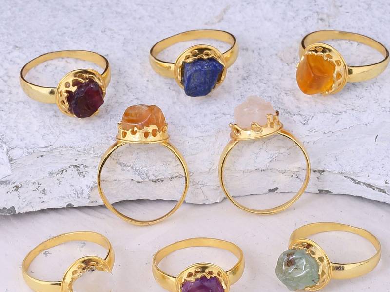 Natur Rohstein Ringe Gold. Designer Boho Ringe. Citrin, Lapislazuli, Karneol Als Ring. Messing Statement Vergoldet von Zurooh
