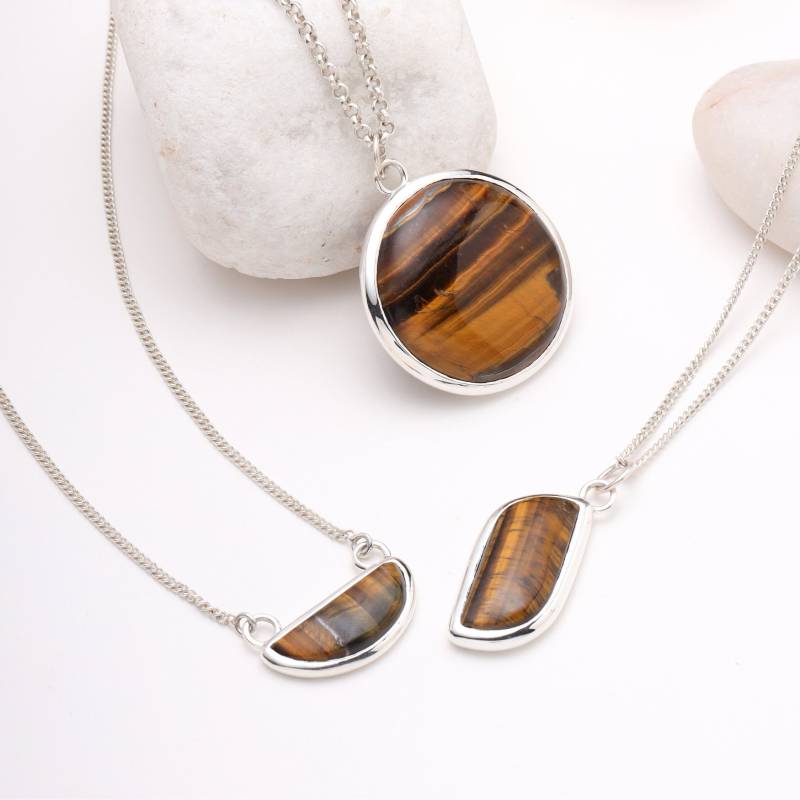 Tigerauge Anhänger Halskette in 925 Silber. Boho Mit Großem Für Männer Und Frauen. Natürliche Statement Halsketten von ZuroohSilver