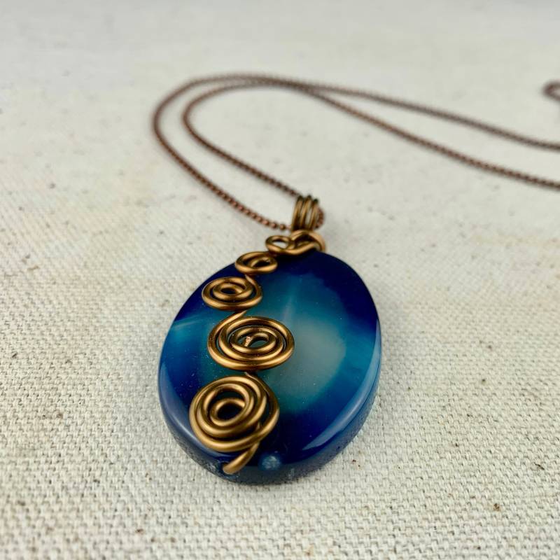 Draht Gewickelt Achat Scheibe Anhänger von ZuzusPetalsCreations