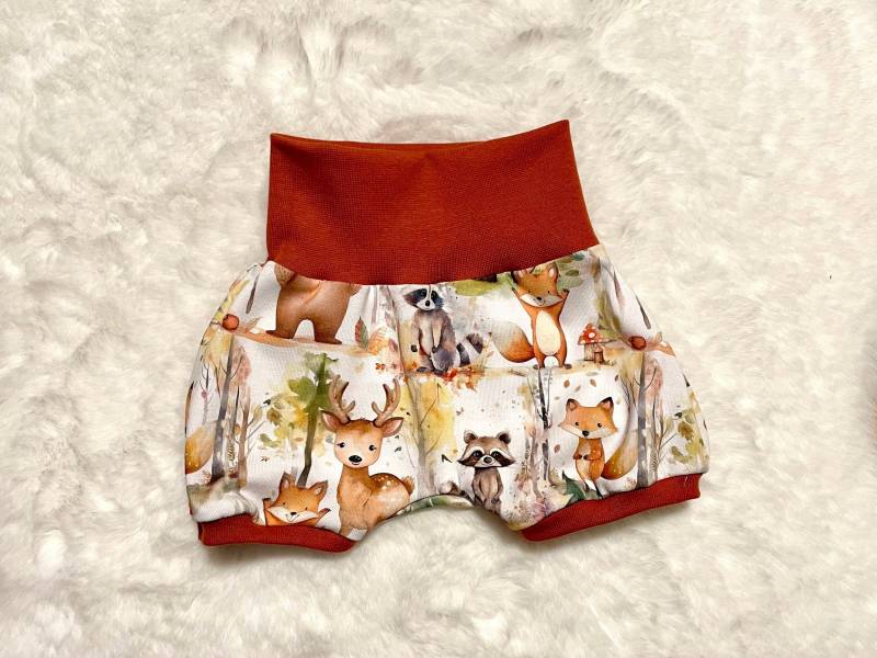 Kurze Pumphose 44-122 | Kurze Hose Waldtiere Fuchs Bär Waschbär Reh Kinder Frühchen Baby Mädchen Junge |Geschenk Krabbel von ZwergenNaehstuebchen