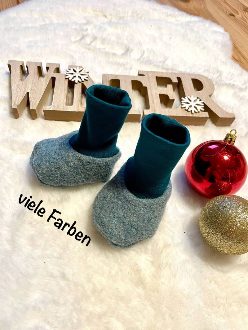 Wollwalk Babyschuhe | Schuhe Baby Füßlinge| Trageschuhe Winter Geschenk Krabbelschuhe Puschen| Kindergarten Krippe von ZwergenNaehstuebchen