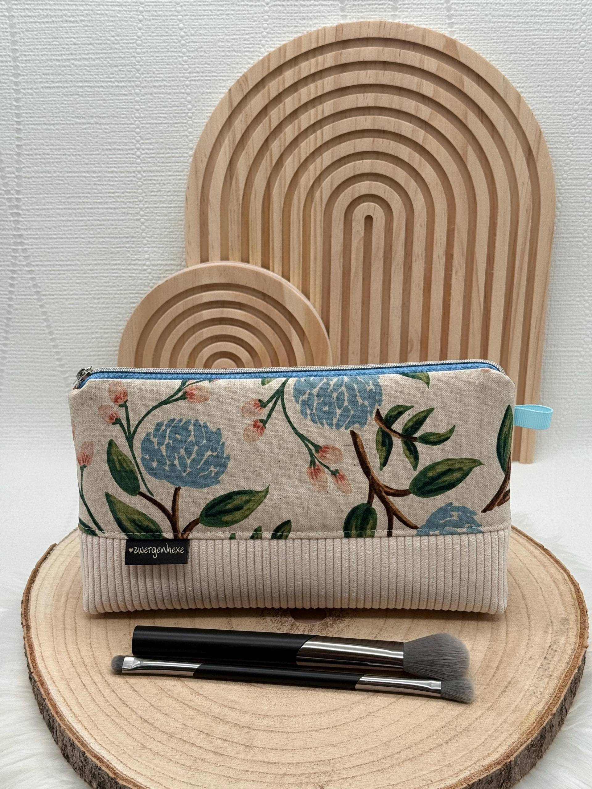 Kosmetiktasche/Federmäppchen Canvas/Cord Kosmetiktasche/Federmäppchen Canvas/Cord von Zwergenhexe