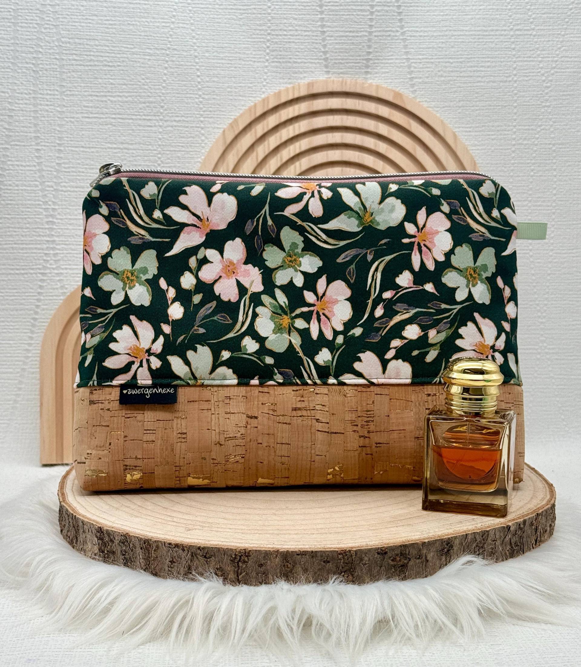 Kulturtasche Canvas/Kork Mit Innenfach Kulturtasche Canvas/Kork Mit Innenfach von Zwergenhexe