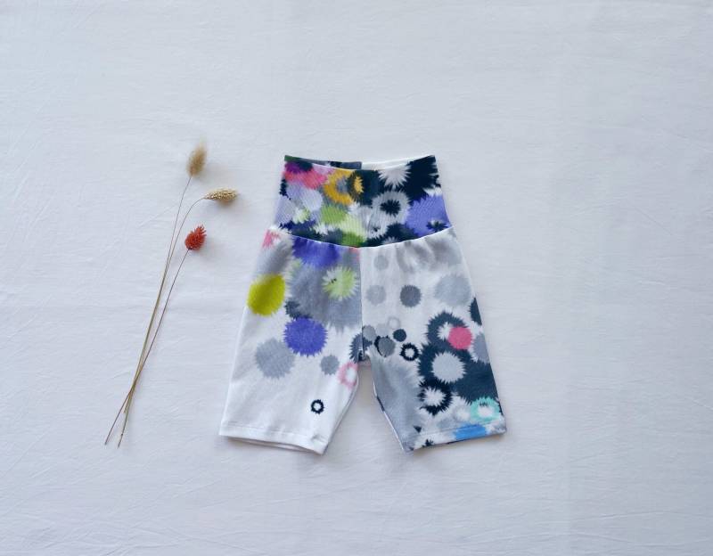 Kinder Radler Hose Mit Batik Muster von Zwergenkleid