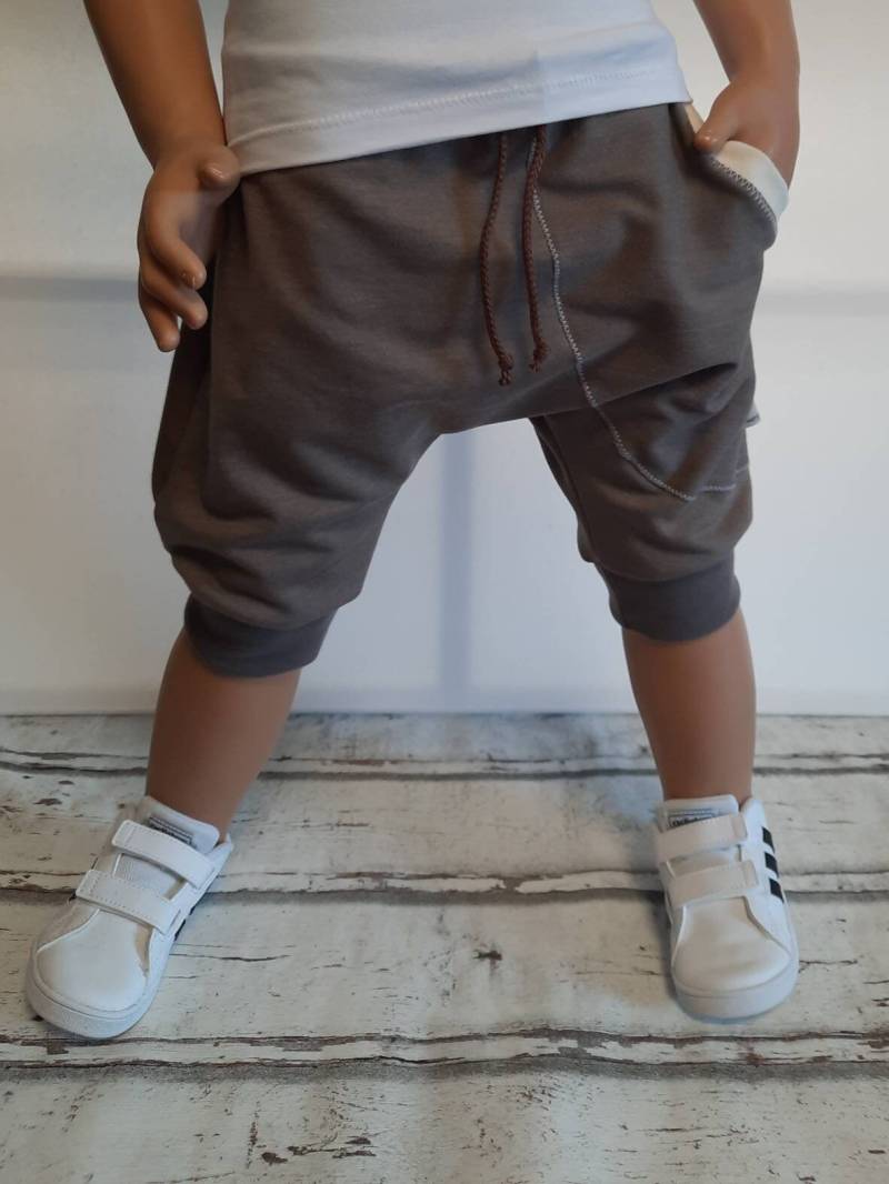 3/4 Pumphose Hellbraun Meliert Und Weitere Farben Mit Großer Tasche Kinderhose Jogger Hose von Zwergennaehstube