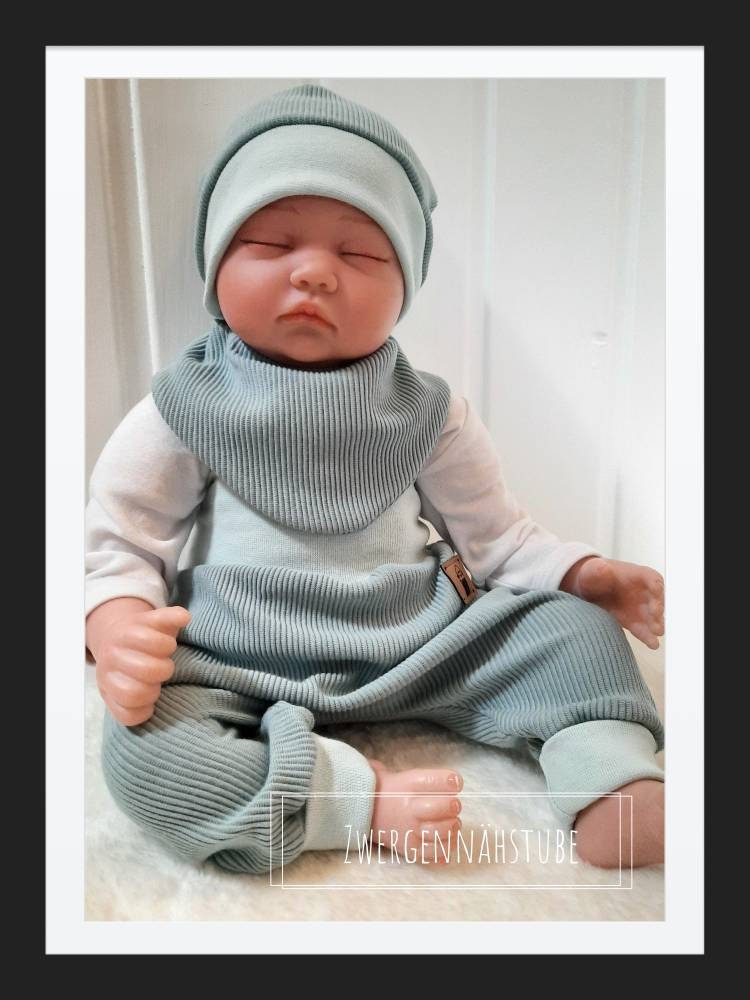 Babyset Pumphose Oder Mit Mütze Und Tuch Aus Rib Jersey in Ocean - Meeresgrün von Zwergennaehstube