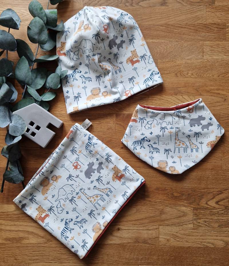 Beanie Mütze Oder Loop Tuch Tiere von Zwergennaehstube