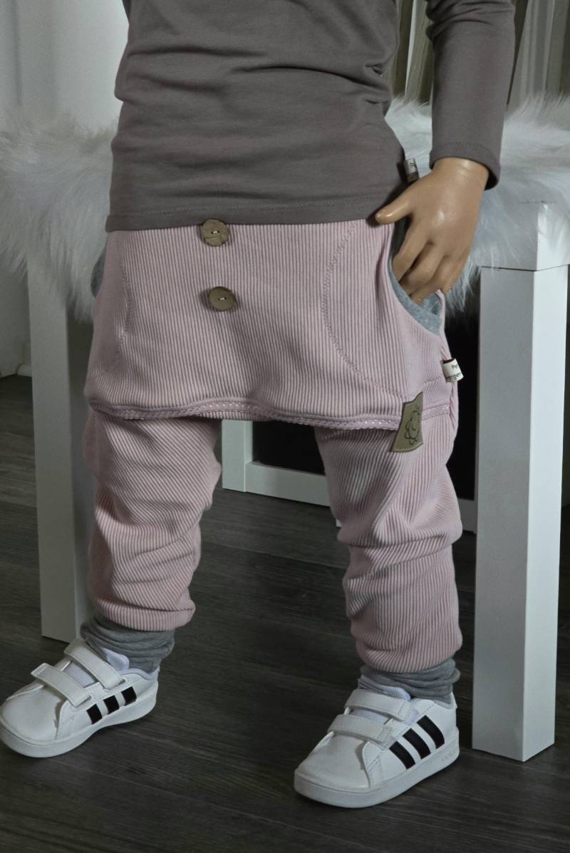 Rib Jersey Hose Pumphose Kinderhose Altrosa Jogger Babyhose von Zwergennaehstube