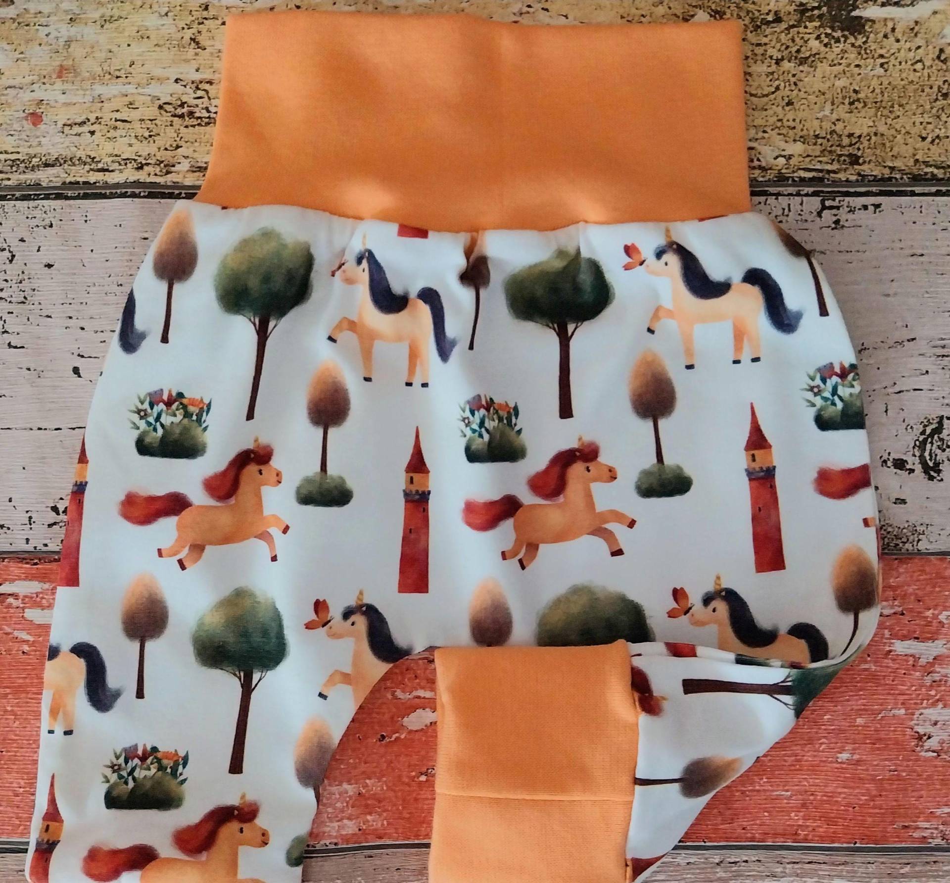 Pumphose Einhorn, Pferd, Turm, 50-104 Oder Als Set Mit Halstuch, Mitwachshose von ZwergnaseDE