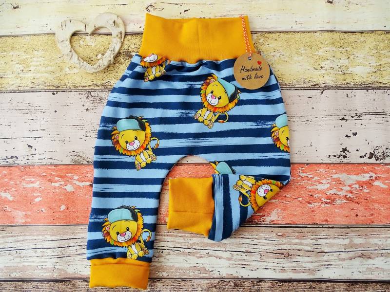 Pumphose Kleiner Löwe 50-98 Oder Als Set Mit Halstuch, Mitwachshose von ZwergnaseDE