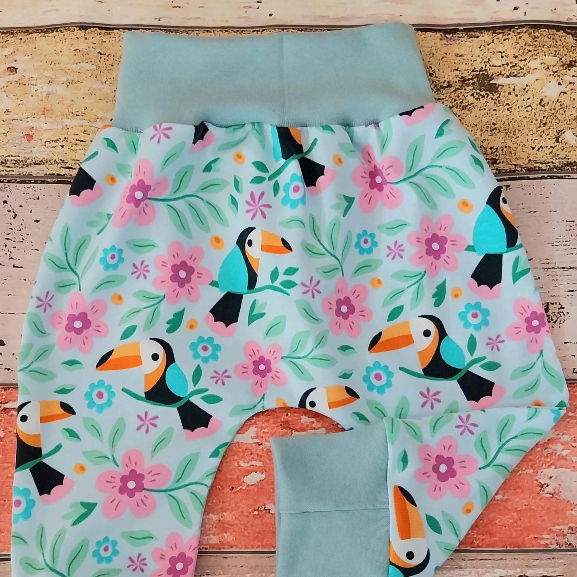 Pumphose Tukan 50-104 Oder Als Set Mit Halstuch, Mitwachshose von ZwergnaseDE