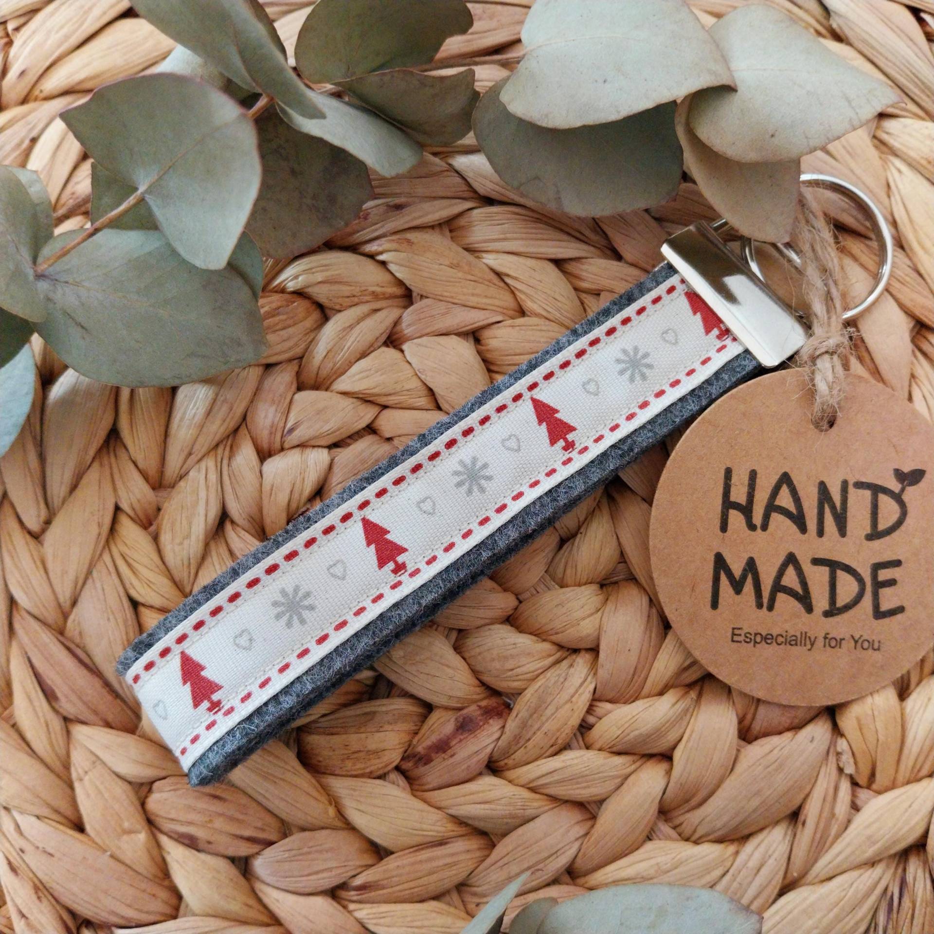 Schlüsselanhänger Weihnachten, Tannenbaum, Schneeflocke, Schlüsselband, Filz-Schlüsselanhänger, Anhänger, Hausschlüssel von ZwergnaseDE