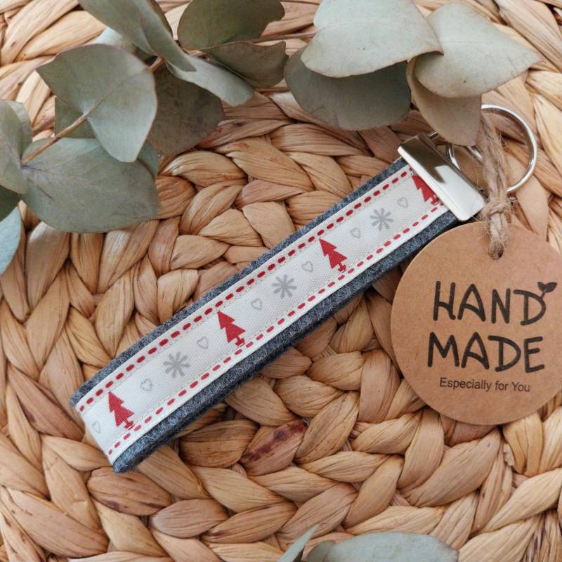 Schlüsselanhänger Weihnachten, Tannenbaum, Schneeflocke, Schlüsselband, Filz-Schlüsselanhänger, Anhänger, Hausschlüssel von ZwergnaseDE