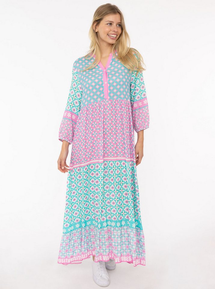 Zwillingsherz Maxikleid "Positive Vibes" mit Mustermix, Knopfleiste und 3/4 Arm von Zwillingsherz