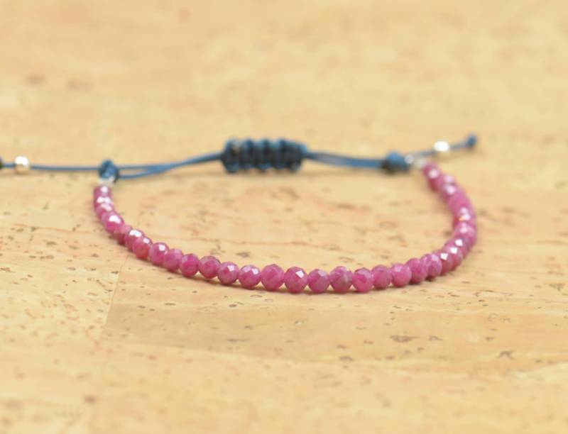 Rubin Armband von Zzaval