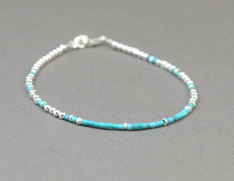 Winzige Türkis Und Sterling Silber Perlen Armband von Zzaval