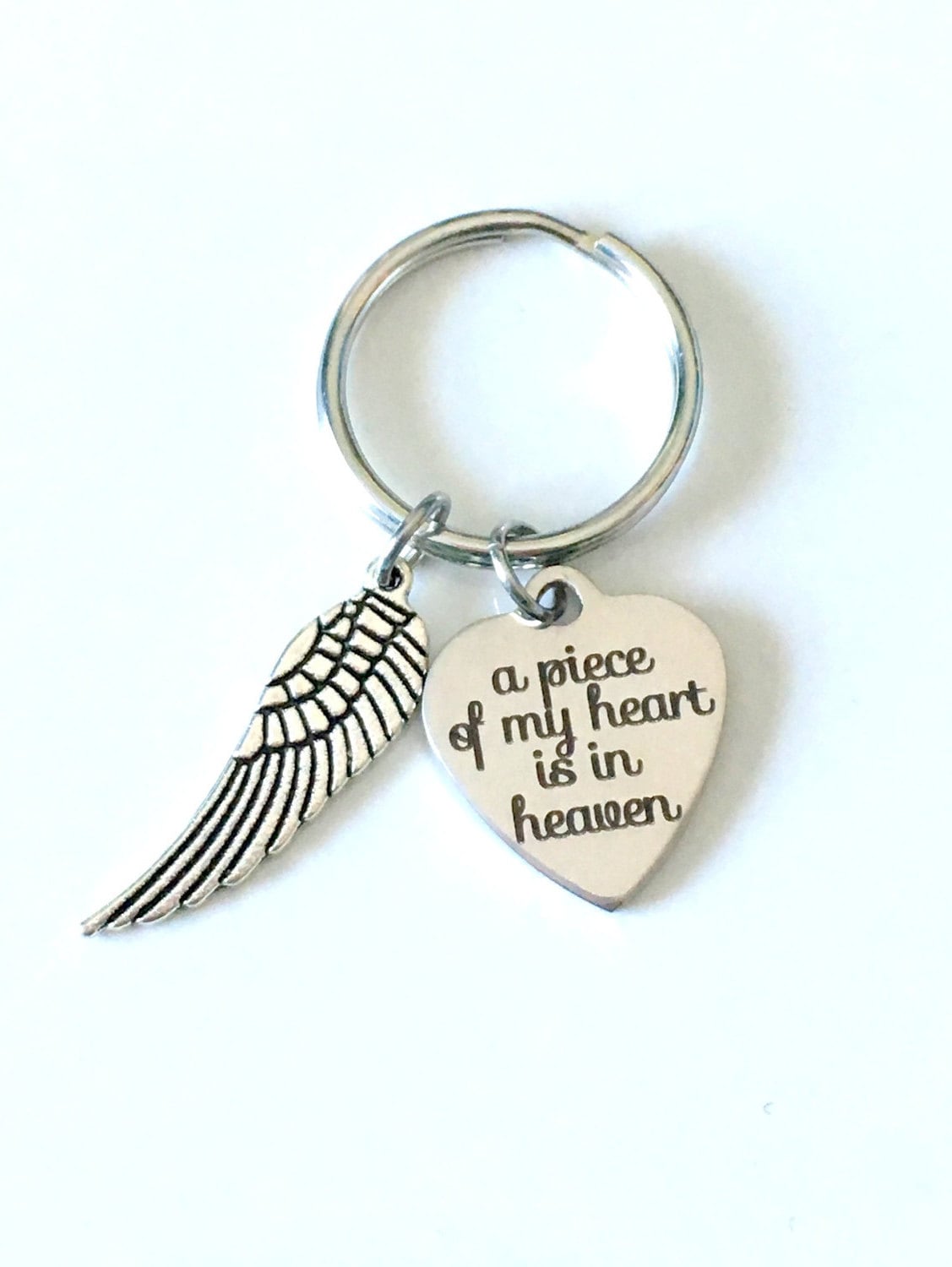 Feier Des Lebens Geschenk, Verlust Eines Geliebten Schlüsselbund, Erinnerungs-Schlüsselanhänger Mit Flügel, Ein Stück Meines Herzens Ist in von aJoyfulSurprise