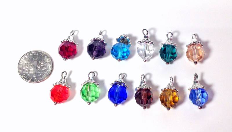 Fügen Sie Auf Einem 10 Mm Facettierten Geburtsstein Anhänger Zu Jeder Auflistung, Kristall, Baumeln von aJoyfulSurprise