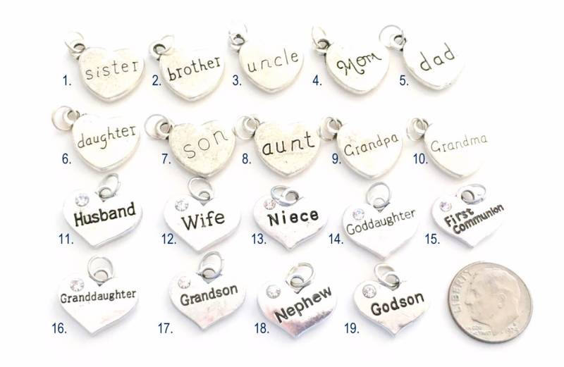 Fügen Sie Auf Einem Familienmitglied Herz, Schwester Bruder Onkel Mom Dad Tochter Sohn Tante Opa Oma Herz Nichte Neffe Ehemann Frau Patenon Vorhanden von aJoyfulSurprise