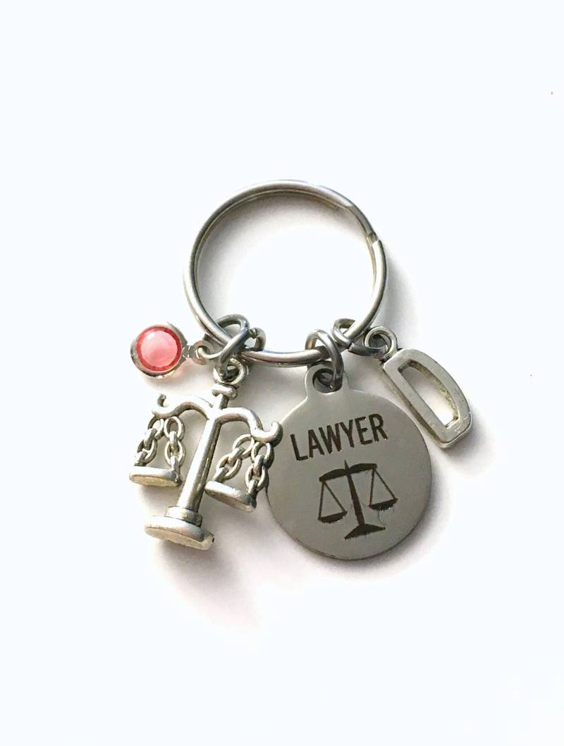 Geschenk Für Lawyer Keychain, Law Schlüsselanhänger, Passing The Bar Ruhestand Abschlussfeier Frauen Ihr Birthstone Anfangsgeschenk Männer Ring von aJoyfulSurprise