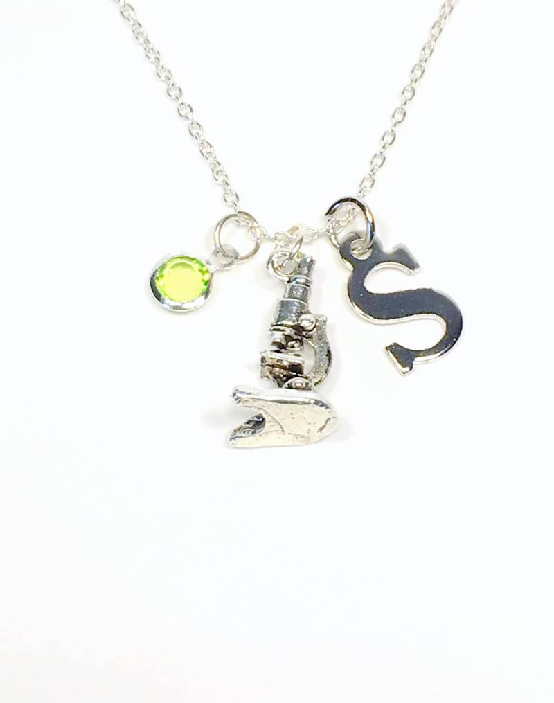 Mikroskop Halskette, Geschenk Biologe, Chemiker, Mikrobiologen, Biochemiker Zoologe, Wissenschaft Schmuck, Silber Mit Anfangsgeburtsstein von aJoyfulSurprise