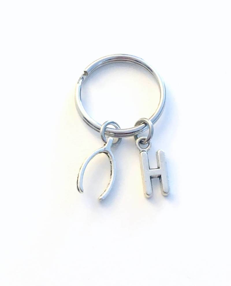 Wishbone Schlüsselanhänger, Viel Glück Wunsch Knochen Silber Bingo Spieler, Food Charm Best Friends Geschenk Mit Initiale Bff Sie von aJoyfulSurprise