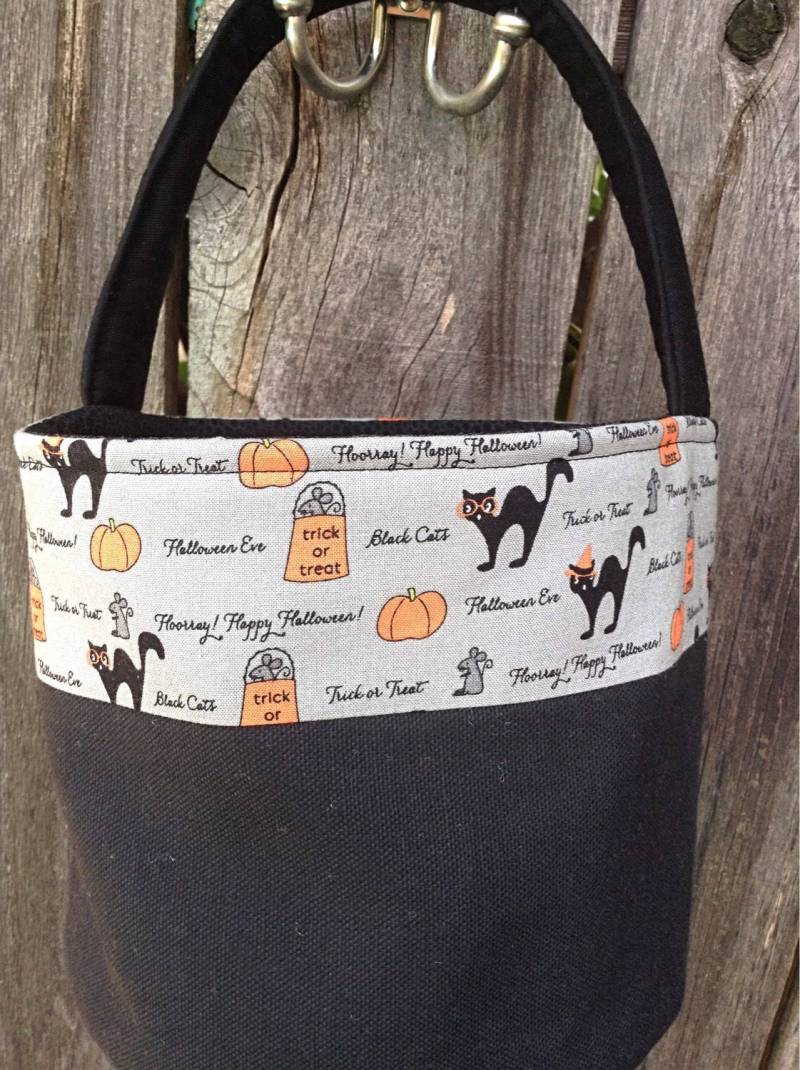 Handgemachte Halloween Candy Tote Bag Katzen Und Kürbisse, Personalisiert von aLittleFrayed