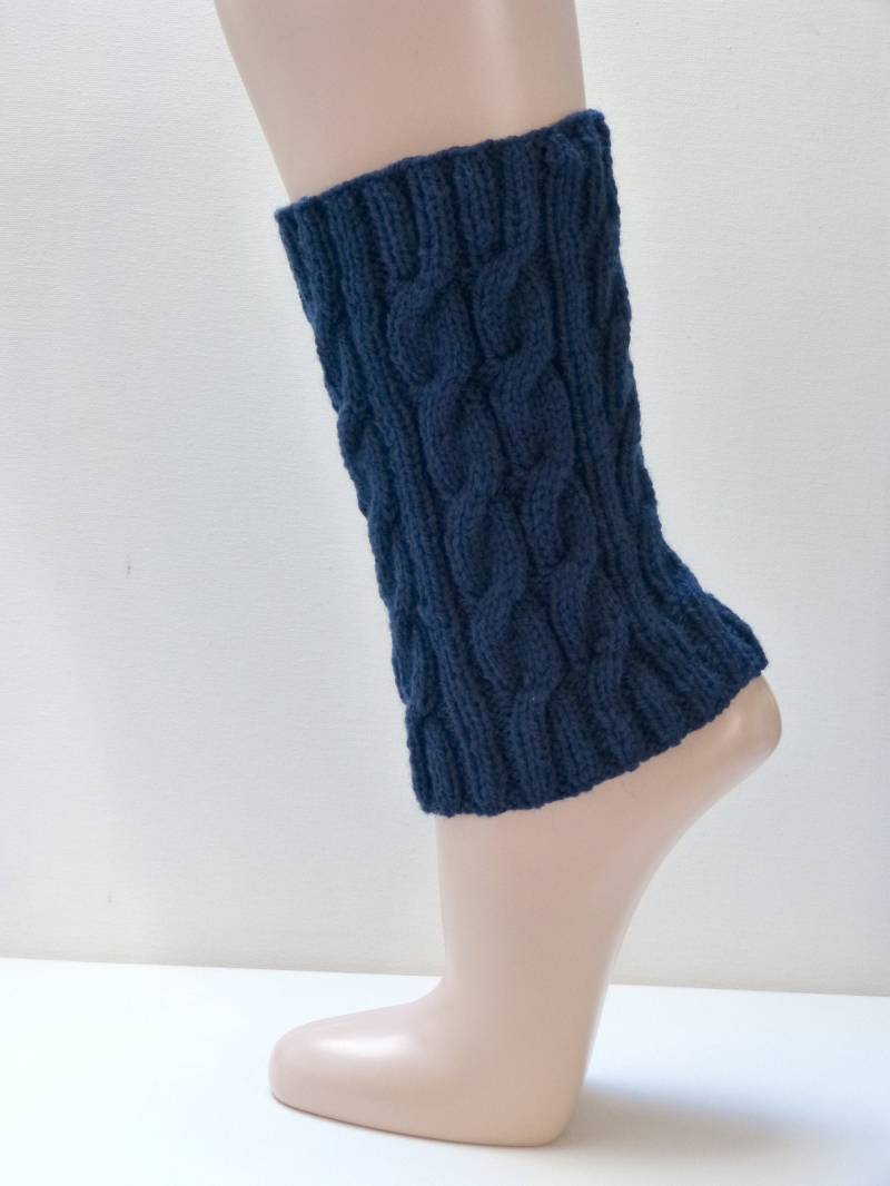 Beinstulpen Dunkelblau - Handgestrickt Mit Zopfmuster Beinstulpen Dunkelblau - Handgestrickt Mit Zopfmuster von aXsili