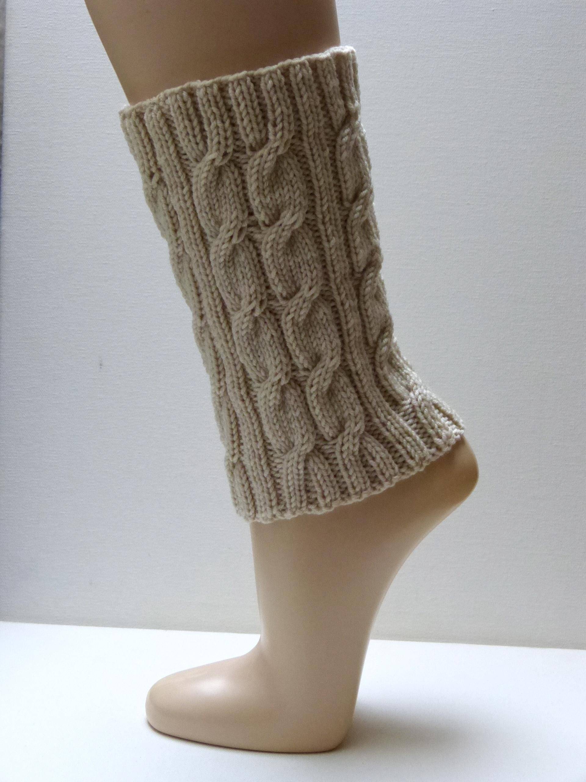 Beinstulpen Kurz - Beige Mit Zopfmuster von aXsili