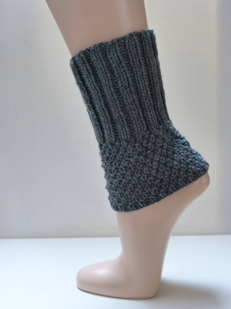 Kurze Beinstulpen - Anthrazit Kurze Stulpen Kurze Beinstulpen - Anthrazit Kurze Stulpen von aXsili